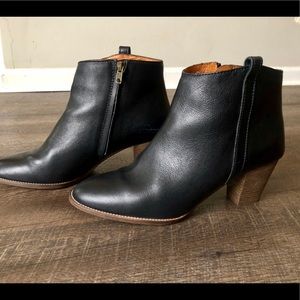 Madewell Leather Ankle Booties